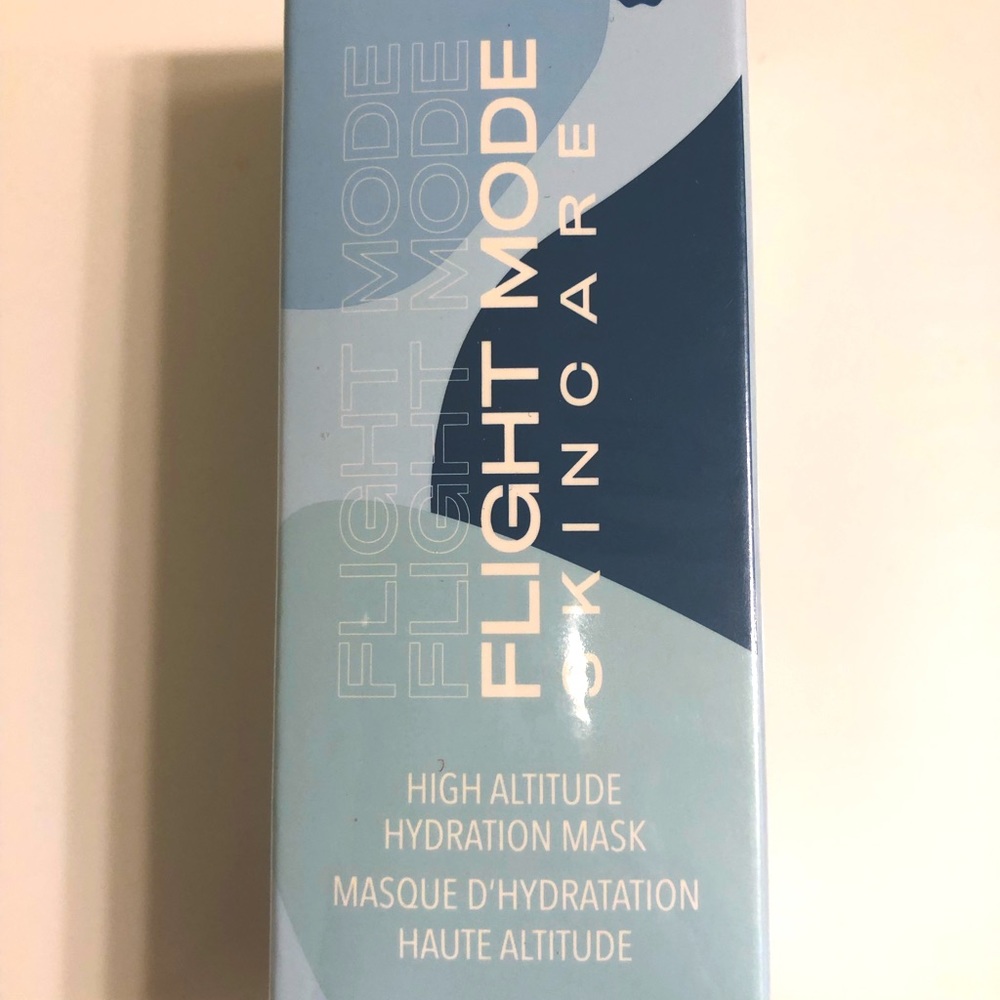 HIGH-ALTITUDE HYDRATION MASK